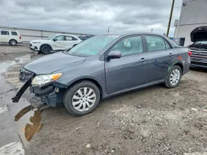 Toyota Corolla 1.8L 4 2012