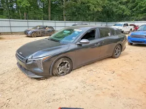Kia K4 2.0L 4 2025