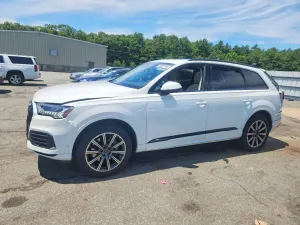 Audi Q7 2.0L 4 2023