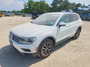 Volkswagen Tiguan 2.0L 4 2020