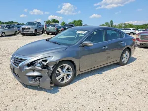 Nissan Altima 2.5L 4 2015