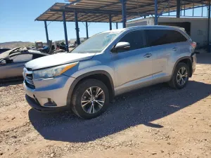 Toyota Highlander 3.5L 6 2016