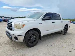 Toyota Tundra 4.6L 8 2011