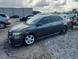 Toyota Corolla 1.8L 4 2013