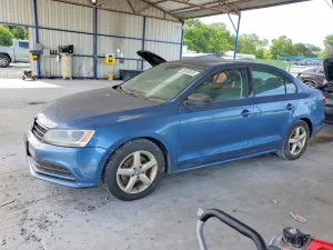 Volkswagen Jetta 1.4L 4 2016