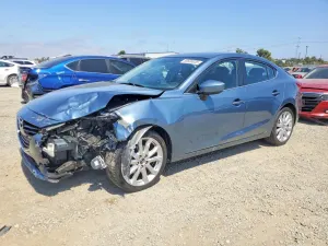 Mazda 3 2.5L 4 2014