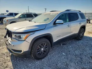 GMC Acadia 3.6L 6 2017