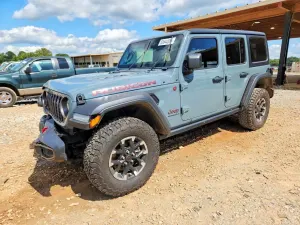 Jeep Wrangler 3.6L 6 2024