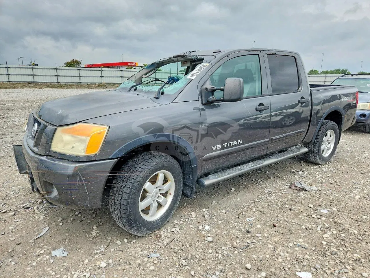 Nissan Titan 5.6L 8 2011