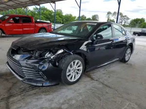 Toyota Camry 2.5L 4 2021