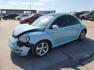 Volkswagen Beetle 2.5L 5 2010