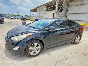 Hyundai Elantra 1.8L 4 2013