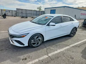 Hyundai Elantra 2.0L 4 2024