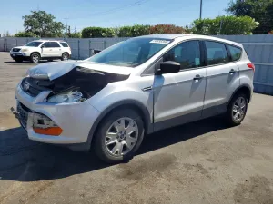 Ford Escape 2.5L 4 2016