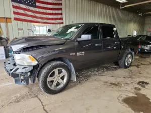 RAM 1500 5.7L 8 2015