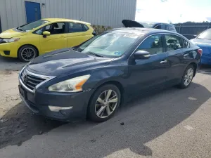 Nissan Altima 2.5L 4 2013