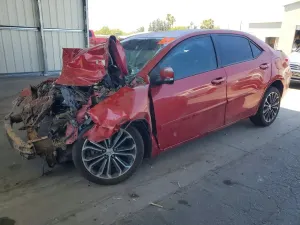 Toyota Corolla 1.8L 4 2015