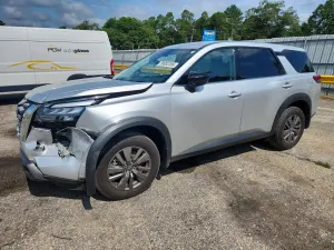 Nissan Pathfinder 3.5L 6 2025