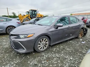 Toyota Camry 2.5L 4 2021