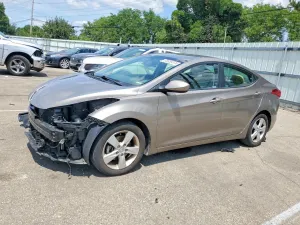 Hyundai Elantra 1.8L 4 2013