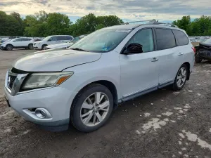 Nissan Pathfinder 3.5L 6 2014
