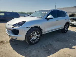 Porsche Cayenne 4.8L 8 2011