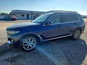 BMW X7 3.0L 6 2021