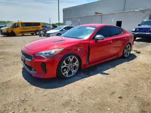 Kia Stinger 3.3L 6 2019