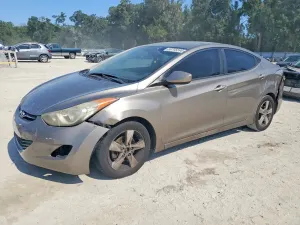 Hyundai Elantra 1.8L 4 2013