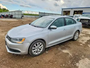 Volkswagen Jetta 1.8L 4 2014