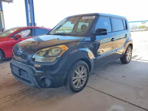 Kia Soul 2.0L 4 2013