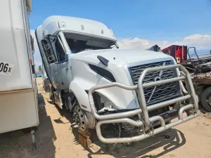 Volvo VN 12.8L 6 2020