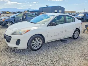 Mazda 3 2.0L 4 2012