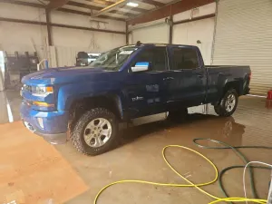 Chevrolet Silverado 1500 5.3L 8 2018