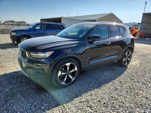 Volvo XC40 2.0L 4 2019