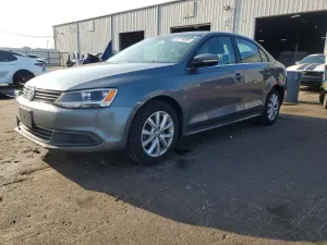 Volkswagen Jetta 1.8L 4 2014