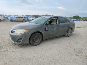 Toyota Camry 2.5L 4 2014