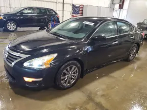 Nissan Altima 2.5L 4 2015