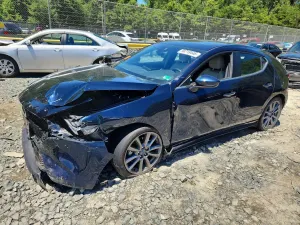 Mazda 3 2.5L 4 2021