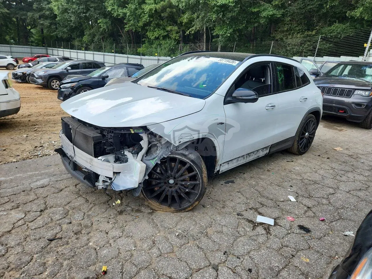 Mercedes-Benz GLA 2.0L 4 2022