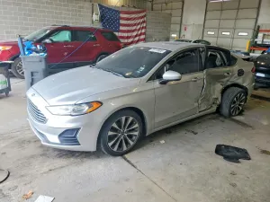 Ford Fusion 2.0L 4 2019