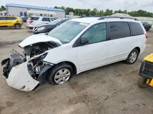 Toyota Sienna 3.3L 6 2006