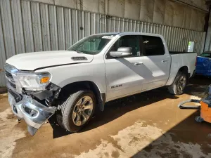 RAM 1500 5.7L 8 2019