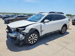 Subaru Outback 2.5L 4 2022