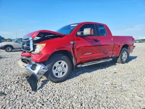 Toyota Tundra 5.7L 8 2011