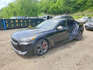 Kia Stinger 3.3L 6 2018