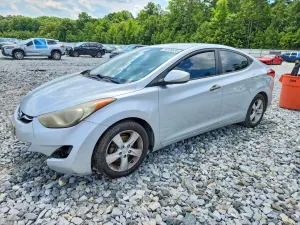 Hyundai Elantra 1.8L 4 2013