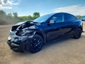 Tesla Model Y 2023