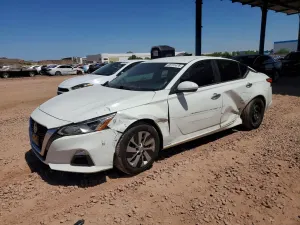 Nissan Altima 2.5L 4 2021