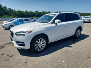 Volvo XC90 2.0L 4 2016
